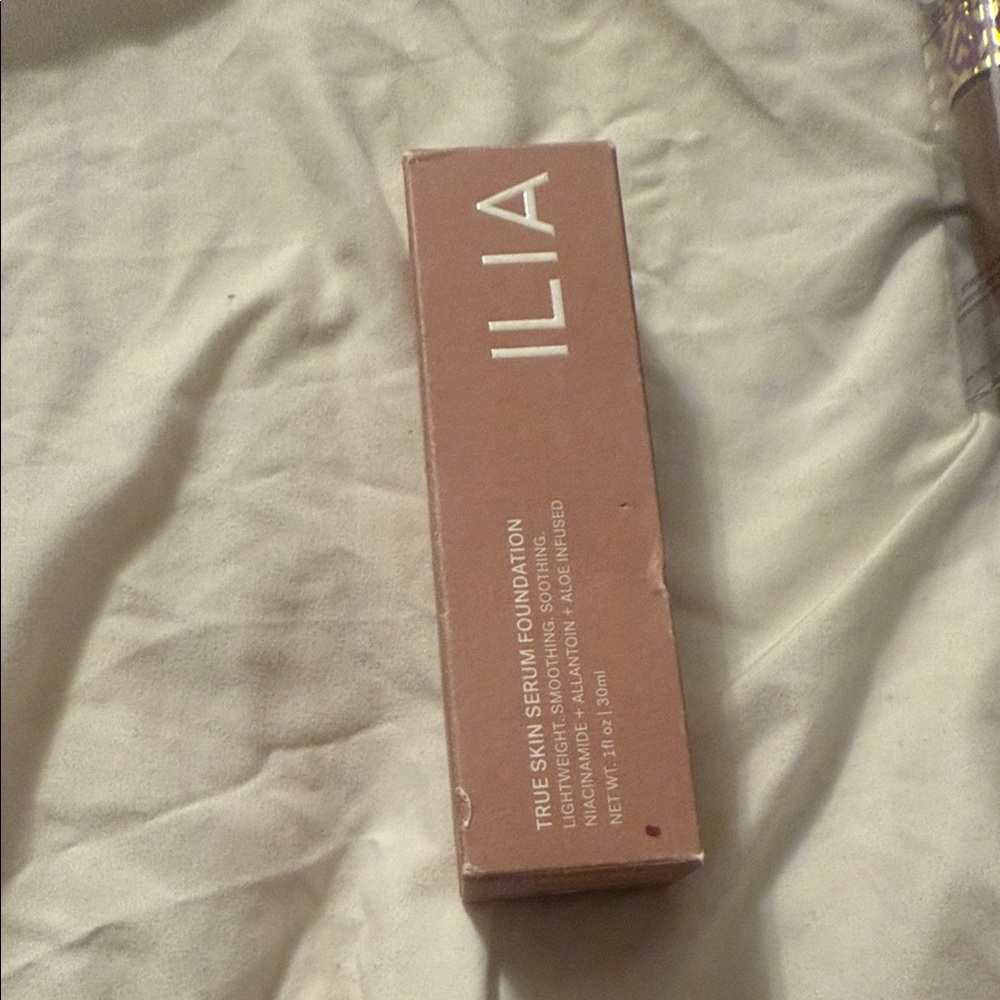 ILIA True Skin Serum Foundation - Kunoy